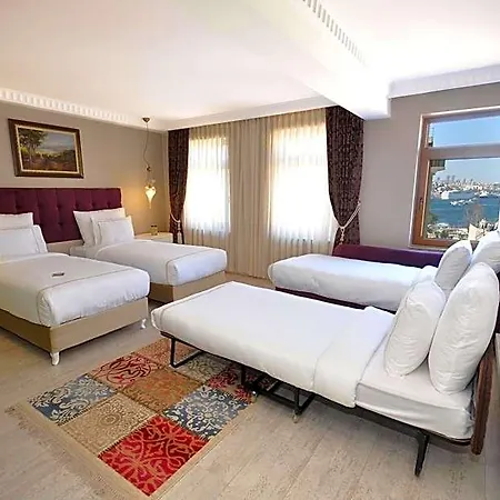 Nea Old Hotel